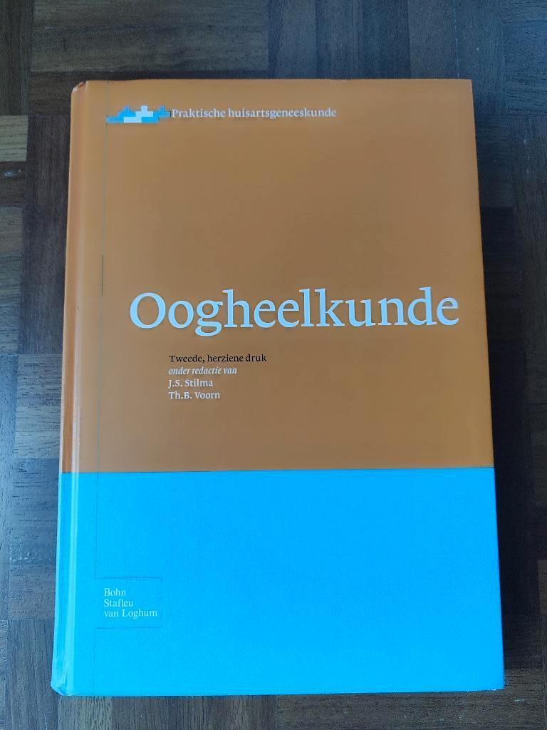 Studieboek Geneeskunde; oogheelkunde, Boeken, Ophalen of Verzenden, Beta, Zo goed als nieuw, WO