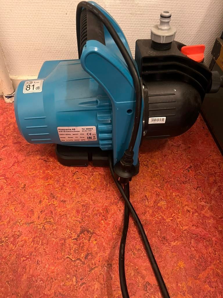 Gardena Besproeiingspomp 3000/4, Tuin en Terras, Waterpompen, Ophalen of Verzenden, Gebruikt, Elektrisch, Besproeiingspomp