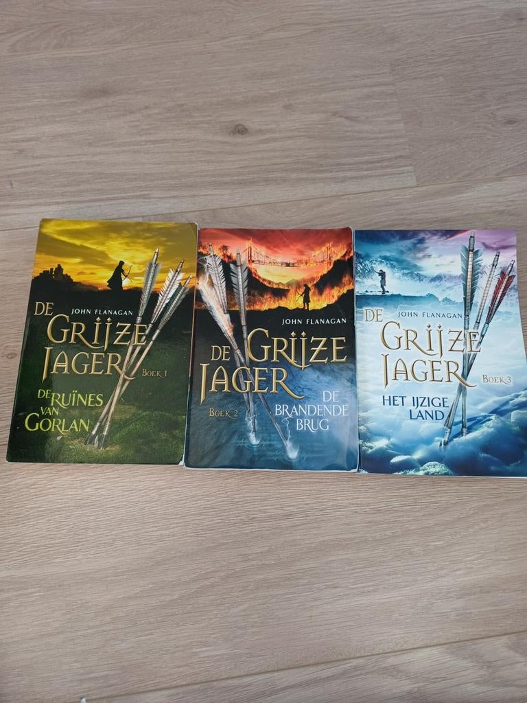 De Grijze Jager - Boek 1, 2 en 3 (John Flanagan), Ophalen, Gelezen, John Flanagan