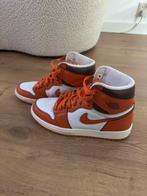 Jordan 1 Retro High 38,5, Kleding | Dames, Schoenen, Nike, Oranje, Ophalen of Verzenden, Sneakers of Gympen