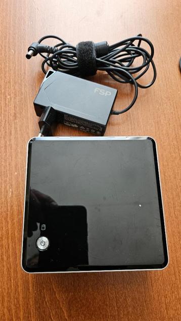 Intel NUC mini PC  beschikbaar voor biedingen