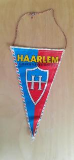 Vaan HFC Haarlem van rond 1980. 25 cm bij 15 cm, Ophalen of Verzenden, Zo goed als nieuw, Overige binnenlandse clubs, Vaantje of Sjaal