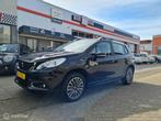 Peugeot 2008 1.2 PURETECH BLUE LION / Panoramad € 11.450,0, Auto's, Peugeot, Nieuw, 47 €/maand, Origineel Nederlands, 5 stoelen