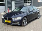 BMW 3-serie 320i EfficientDynamics Edition Executive, naviga, Achterwielaandrijving, Gebruikt, 4 cilinders, Blauw