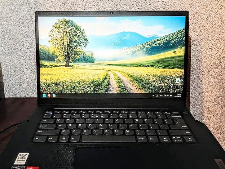 Lenovo Laptop - Goede Conditie, Computers en Software, Windows Laptops, Zo goed als nieuw, 14 inch, SSD, 3 tot 4 Ghz, 8 GB, Qwerty