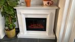 Elektrische haard met witte schouw, Huis en Inrichting, Ophalen of Verzenden, Zo goed als nieuw, Vrijstaande haard, Elektrische haard