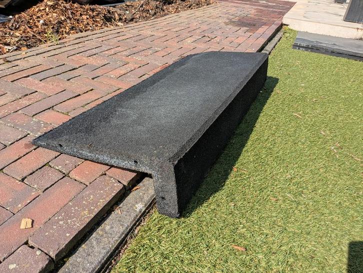 Opsluitband L-vorm zwart 100x40x14,5cm, Tuin en Terras, Tuinmeubel-accessoires, Zo goed als nieuw, Ophalen of Verzenden
