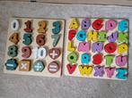 Cijfer en letter puzzel, Ophalen of Verzenden, 10 tot 50 stukjes, Gebruikt, Van hout
