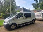 Buscamper Opel Vivaro weinig km euro 5 2012, Caravans en Kamperen, Campers, Overige merken, Tot en met 2, 5 tot 6 meter, Hefdak