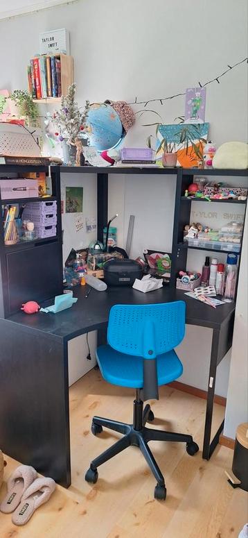 Mooi groot ikea hoek bureau  zwart Micke  beschikbaar voor biedingen