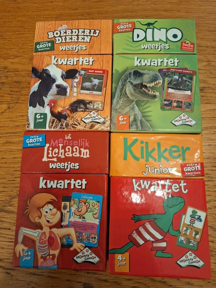 Dino Weetjes Kwartet - Identity Games - Per stuk € 2,50, Hobby en Vrije tijd, Gezelschapsspellen | Kaartspellen, Zo goed als nieuw