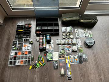 2 x bomvolle tacklebox pb, korda, fox, Solar, shimano  beschikbaar voor biedingen