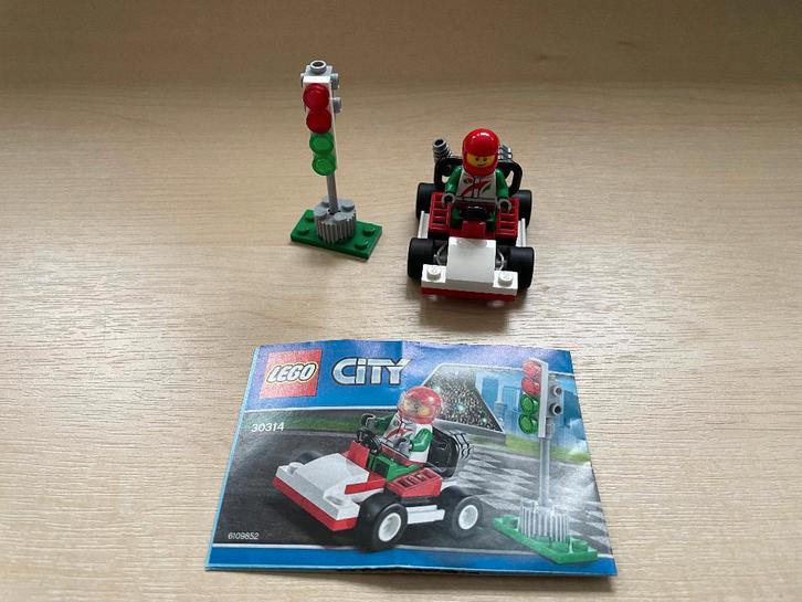 Lego City 30314 Go-Kart Racer (zo goed als nieuw), Kinderen en Baby's, Speelgoed | Duplo en Lego, Zo goed als nieuw, Lego, Complete set