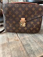 Designer bag, Sieraden, Tassen en Uiterlijk, Tassen | Schoudertassen, Ophalen of Verzenden, Zo goed als nieuw, Bruin
