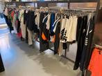 Partij kleding & schoenen, Zakelijke goederen, Kantoor en Winkelinrichting | Winkel en Inventaris, Ophalen