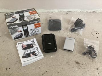 Mobiele telefoon met grote toetsen beschikbaar voor biedingen