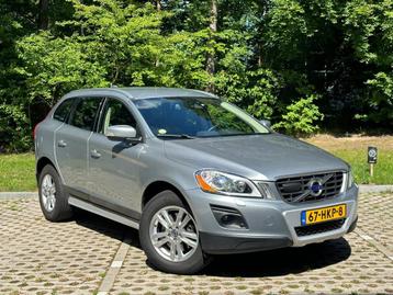Volvo XC60 3.0 T6 AWD Summum beschikbaar voor biedingen