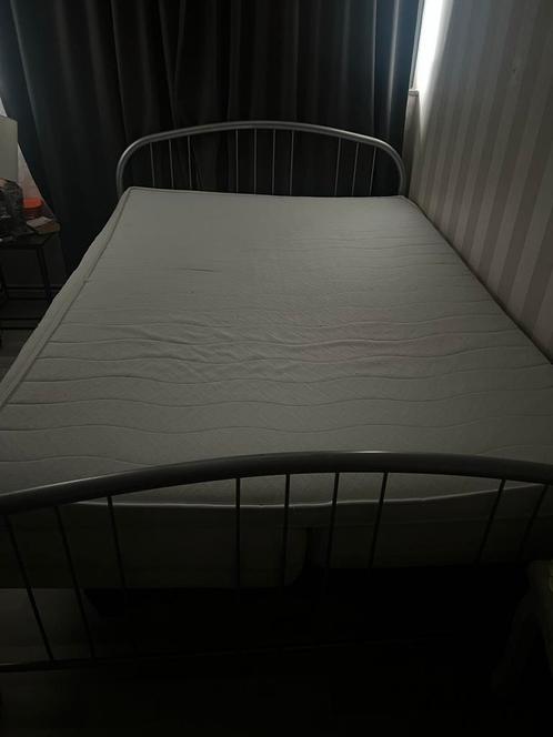 Mooi compleet en comfortabel tweepersoonsbed met matras, Huis en Inrichting, Slaapkamer | Bedden, Zo goed als nieuw, Tweepersoons
