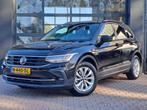 Volkswagen Tiguan 1.5 TSI Life Business | All-seasons | Trek, 1441 kg, Stof, Euro 6, 4 cilinders