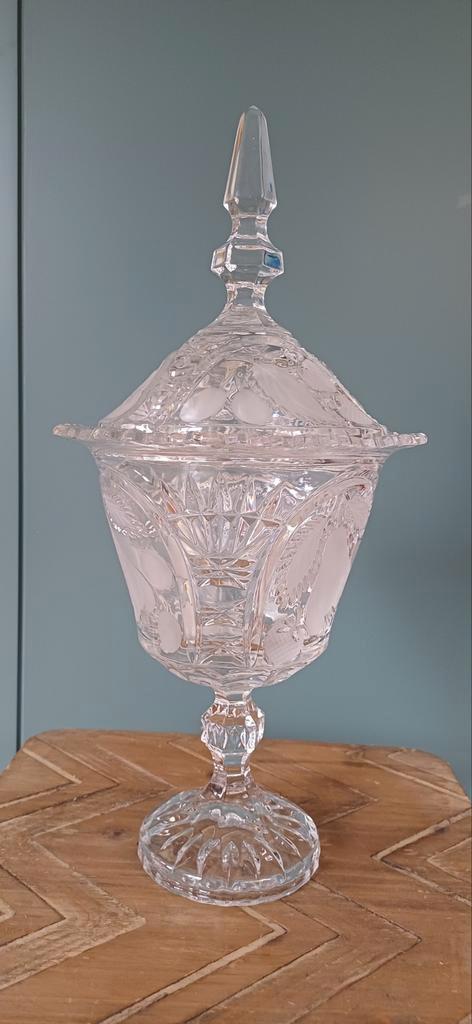 Prachtige klassieke kristallen bokaal met deksel, 40cm hoog., Antiek en Kunst, Antiek | Glas en Kristal, Ophalen of Verzenden