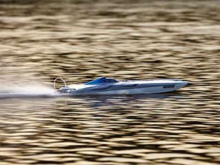 Pijlsnelle GENESIS 950mm 6S Brushless Powerboat 70 - 80 Km/h, Hobby en Vrije tijd, Modelbouw | Boten en Schepen, Nieuw, Ophalen of Verzenden