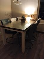 Eettafel met stoelen € 200,00 voor zondag 15-03 op te halen, Ophalen