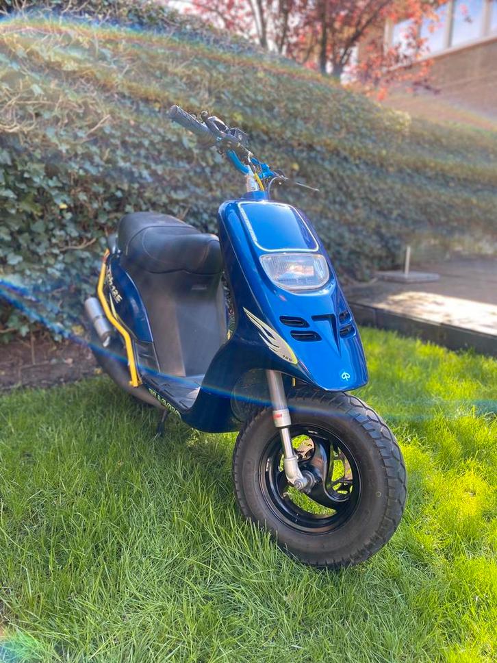 ✅A1 Piaggio Typhoon 172cc stage 2 (Malossi/WJ tuning)✅, Fietsen en Brommers, Scooters | Piaggio, Zo goed als nieuw, Overige modellen