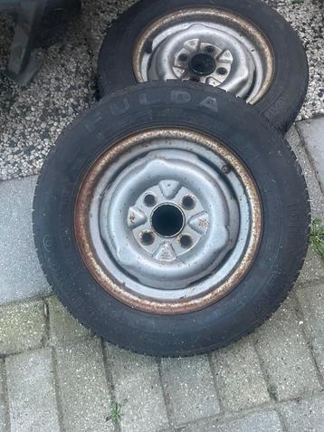 Complete wielen voor oa caravan goed profiel 145/70 R12 beschikbaar voor biedingen