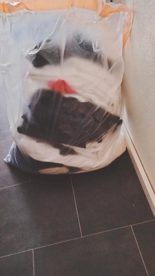 Prop volle zak maat xs en s kleding, Kleding | Dames, Dames-kledingpakketten, Zo goed als nieuw, Maat 34 (XS) of kleiner, Ophalen