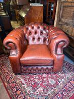 Gratis bezorging!Vintage leren Chesterfield fauteuil Engels, Huis en Inrichting, Gebruikt, -, Verzenden, -