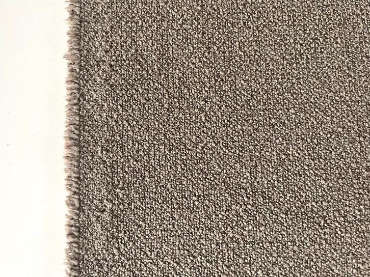 Gabriel Grain 61248; lichtbruin; restant meubelstof, Hobby en Vrije tijd, Stoffen en Lappen, Nieuw, Overige materialen, 120 cm of meer