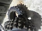 Mad maxx banden 1:5 met inserts hard 2x medium 2x, Ophalen of Verzenden, Overige schalen, Auto offroad