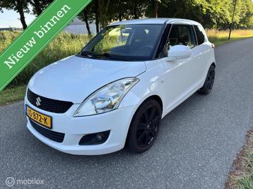 Suzuki Swift 1.2 Base*NEW APK 07/26*PARKEERSENSOR*AIRCO beschikbaar voor biedingen