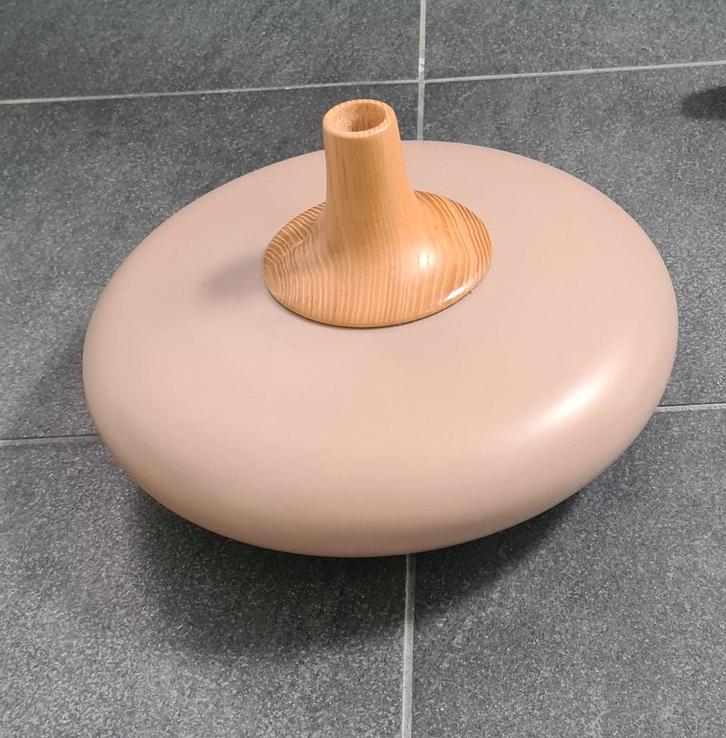 Mooie design vaas met houten schacht., Huis en Inrichting, Woonaccessoires | Vazen, Zo goed als nieuw, Overige kleuren, Minder dan 50 cm