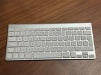 Apple Azerty Toetsenbord A1314, Computers en Software, Toetsenborden, Ophalen of Verzenden, Azerty, Gebruikt, Draadloos