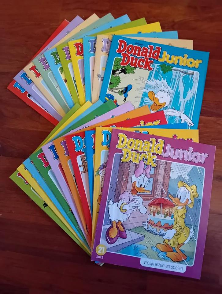 20 donald duck junior GEEN puzzels en spellen gemaakt!, Boeken, Stripboeken, Zo goed als nieuw, Meerdere stripboeken, Ophalen of Verzenden