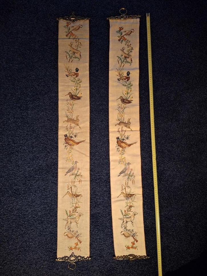 Vintage Wandkleden schellenkoord met Dierenmotieven 125cm, Antiek en Kunst, Antiek | Kleden en Textiel, Ophalen of Verzenden
