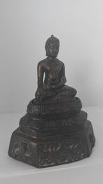Bronzen Thaise Boeddha beeld op lotustroon hoogte 21 cm, Ophalen of Verzenden, Zo goed als nieuw