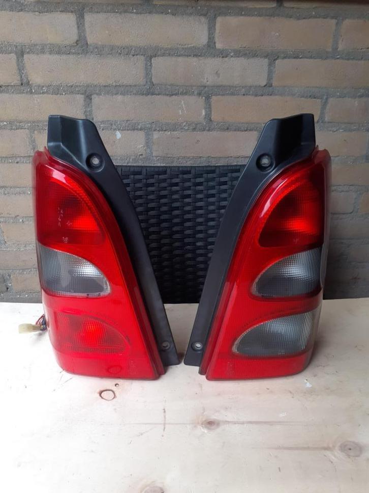 ACHTERLICHT Links & Rechts - Origineel - SUZUKI WAGON R+, Auto-onderdelen, Verlichting, Suzuki, Gebruikt, Verzenden