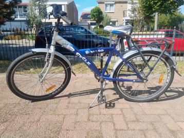 2CYCLE NITRO FIETS. 24 inch, 3 versnellingen, handrem voor. beschikbaar voor biedingen