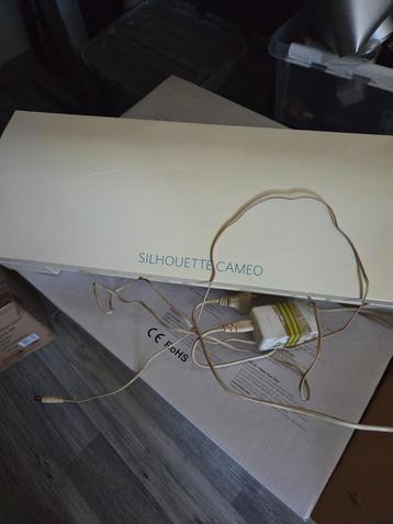 Silhouette Cameo 2 Snijplotter beschikbaar voor biedingen