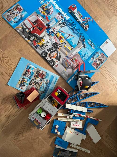 PLAYMOBIL City Action Vrachthal met vrachtwagen - 70169, Kinderen en Baby's, Speelgoed | Playmobil, Zo goed als nieuw, Verzenden