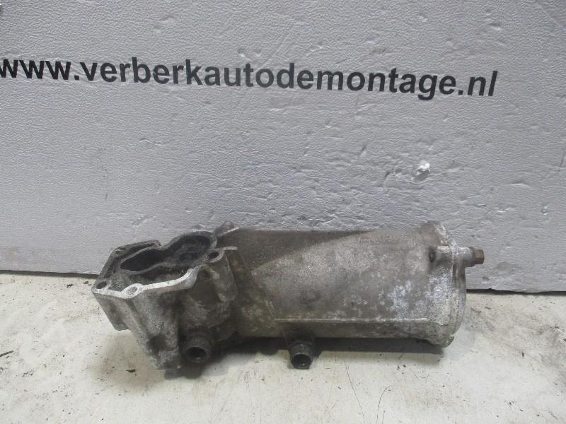Oliefilterhuis Mercedes-Benz 200-300D (W123) 1979 6151840102, Gebruikt, Mercedes-Benz AG, Mercedes-Benz, Mercedesstraße 120, Stuttgart 70372, , Duitsland