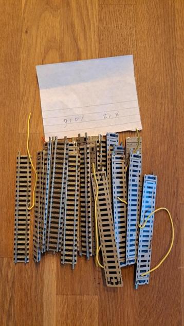 Fleischmann rails div. lengte's en bochten beschikbaar voor biedingen