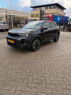 Opel Mokka 1.2 130pk GS Line Start/stop Aut 2023 Zwart, Auto's, Opel, 1199 cc, Zwart, 1200 kg, 19 km/l