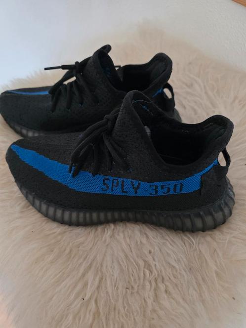 Adidas Yeezy 39, Kleding | Heren, Schoenen, Nieuw, Blauw, Ophalen of Verzenden