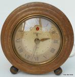 Fraai houten klokje, elektrisch, met origineel uurwerk., Antiek en Kunst, Ophalen of Verzenden