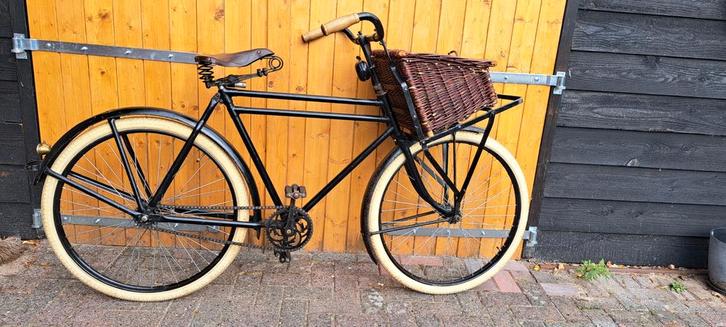 Gazelle Fiets 1941 (2e wereldoorlog)met Mand, Fietsen en Brommers, Fietsen | Oldtimers, 55 tot 59 cm, Jaren '40, Ophalen