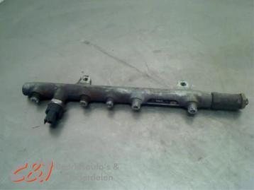 Galerij (Injectie) van een Opel Vivaro beschikbaar voor biedingen