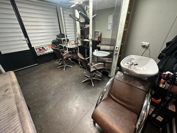 Kapper meubilair, Huis en Inrichting, Stoelen, Ophalen of Verzenden